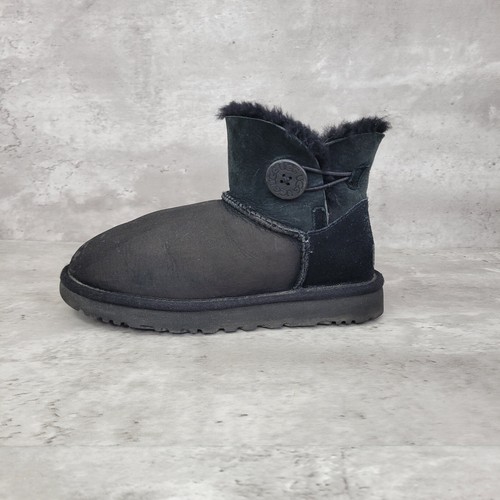 Ugg boots womens size - 7, black