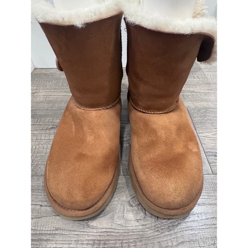 Ugg bailey button chestnut - ii,