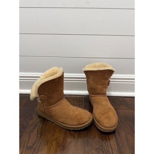 Ugg bailey button - bailey, ii